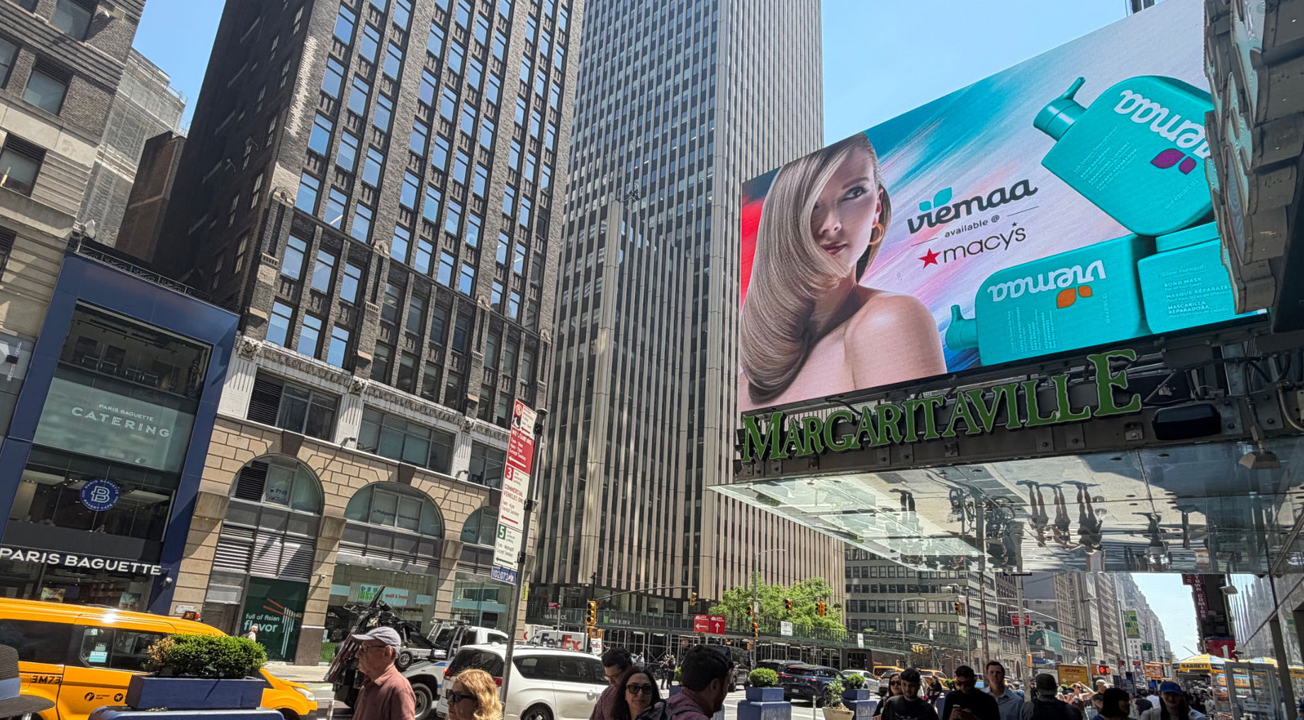 viemaa Takes Over Times Square: A Celebration of the viemaa tribe & CVS Big Hair Event
